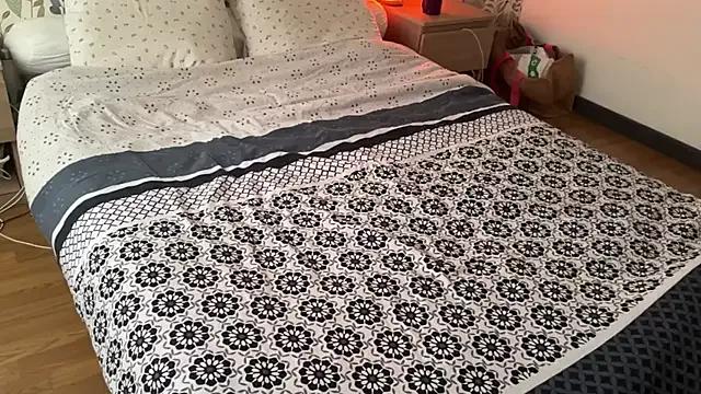 Nina_blain from StripChat