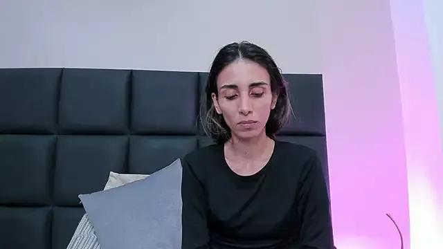 Nina_Cavaali from StripChat