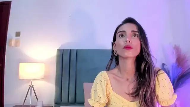 Nina_Cavaali from StripChat