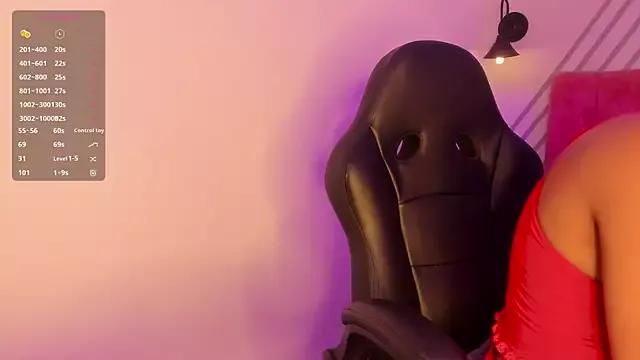 nina_tayy from StripChat