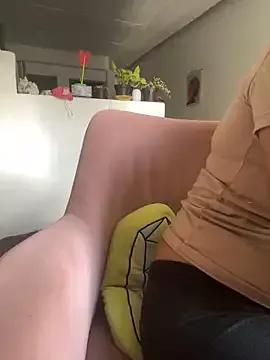 Ninabrunette18 from StripChat