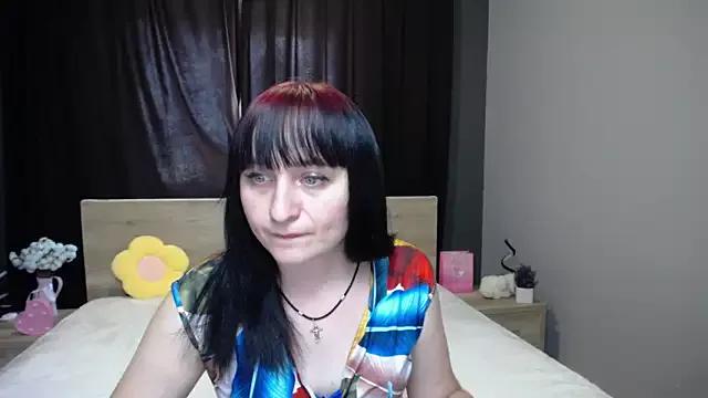 NinaFlawlees from StripChat