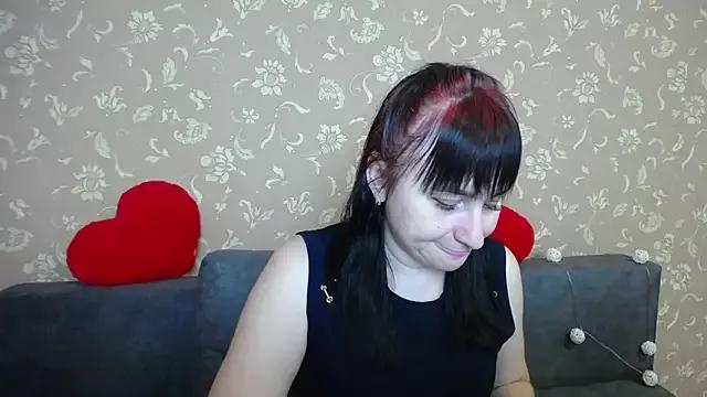 NinaFlawlees from StripChat