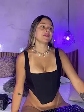 Ninakravis from StripChat