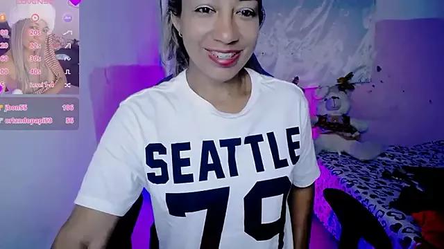 ninatiny from StripChat