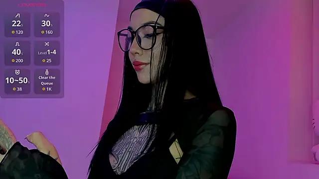 NinaVall from StripChat
