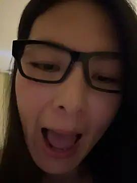 Ninazhang from StripChat