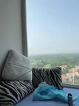 Ninazhang from StripChat