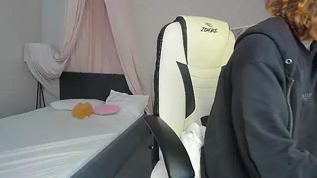 ninel_munell from StripChat is Freechat
