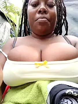 Photos of nini-will from StripChat is Freechat