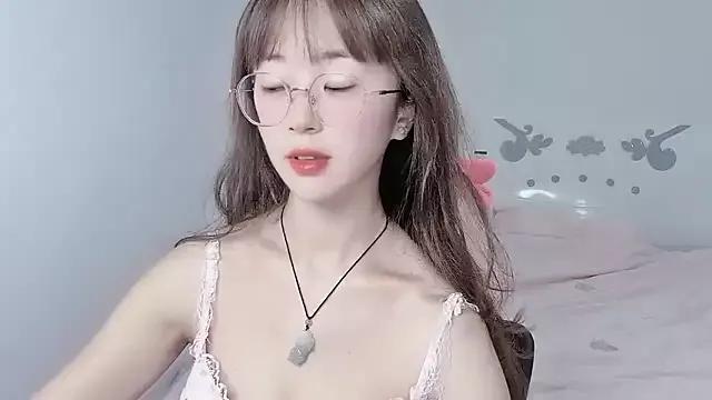 nini_a from StripChat
