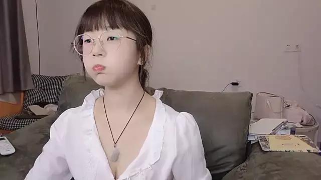 nini_a from StripChat