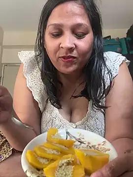 Nisha00000 webcams show profile image 