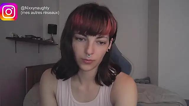 Nixxy_naughty from StripChat