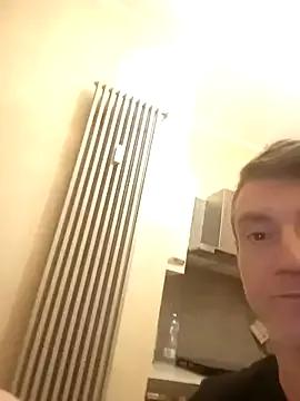 No-tabu webcams show profile image 