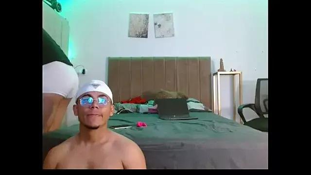 noahurda21 from StripChat is Freechat