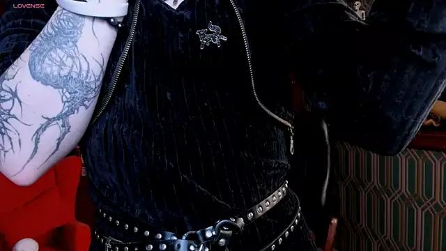 NoelleGothicShadow from StripChat is Freechat