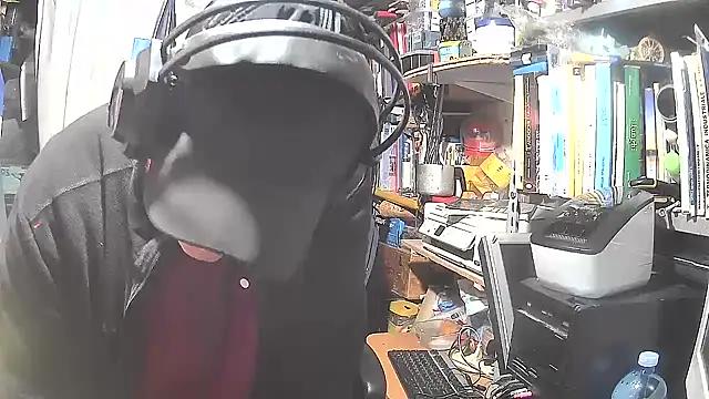 nonnomaturobisex from StripChat