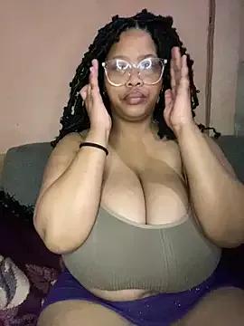 NonoGotBoobies from StripChat