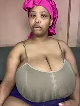 NonoGotBoobies from StripChat
