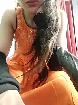 Noor_Darliing from StripChat
