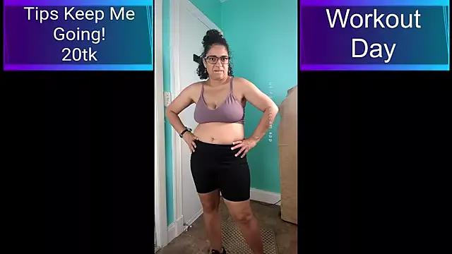 nsfwismorefun from StripChat is Freechat