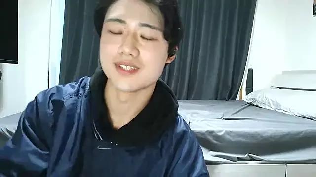 Photos of nunnun00 from StripChat is Freechat