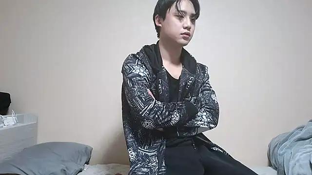 nunnun00 from StripChat