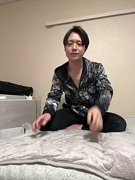 nunnun00 from StripChat