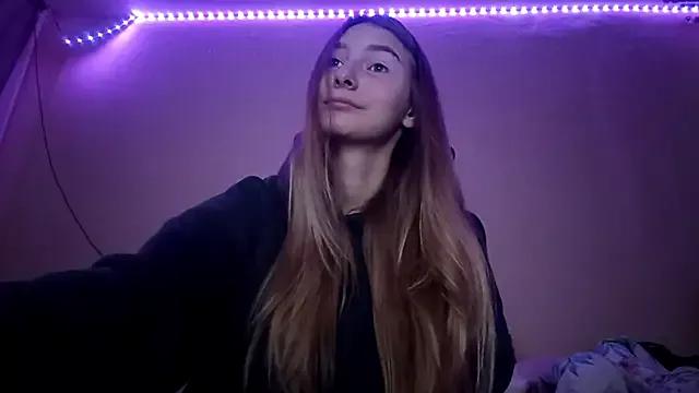 Nymera_flare webcams show profile image 