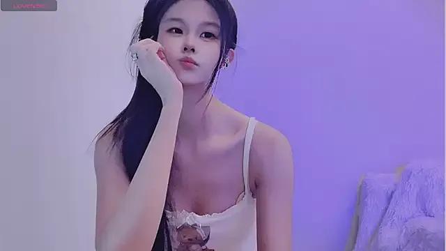O0_0Q from StripChat
