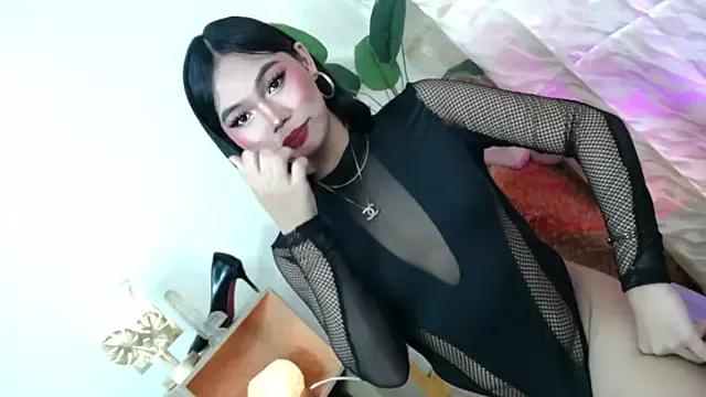 Dirty chat webcam: explore liveshows with versed models, from laying bare to fetishes, in a variety of sexy free adult webcams.