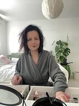Off__Melonenmandy from StripChat
