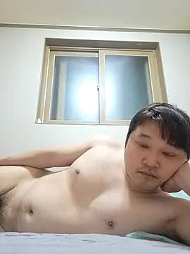 offwhite777 from StripChat