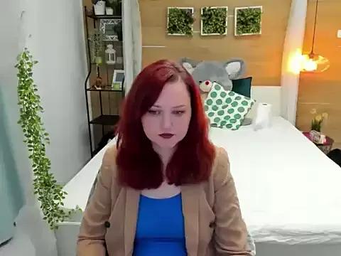 OhLadyPlease from StripChat is Freechat