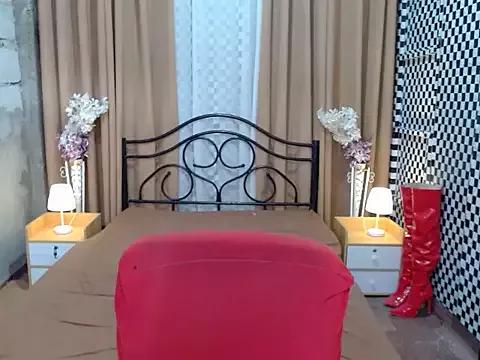 Oksana_Asian from StripChat is Freechat