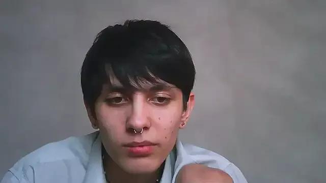 Oli_vers webcams show profile image 