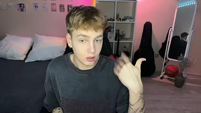 olivertasty from StripChat is Freechat