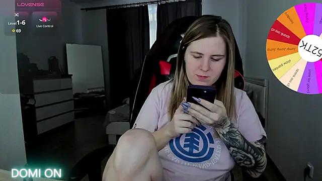 Dirty chat webcam: explore liveshows with versed models, from laying bare to fetishes, in a variety of sexy free adult webcams.