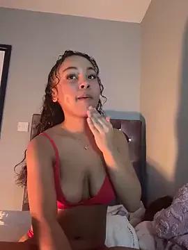 OliviaAshhh from StripChat is Freechat