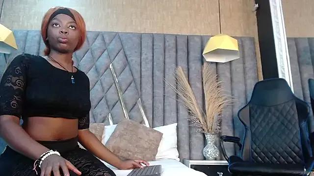 OliviaGarciaa from StripChat is Freechat
