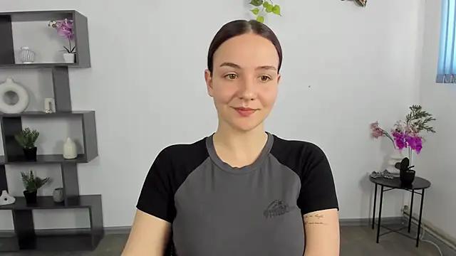 OliviaMontgomery from StripChat is Freechat