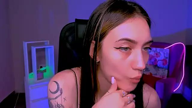 Dirty chat webcam: explore liveshows with versed models, from laying bare to fetishes, in a variety of sexy free adult webcams.