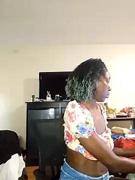 Oliviaprettypussy webcams show profile image 