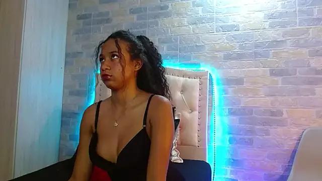 oliviarichard_ from StripChat is Freechat