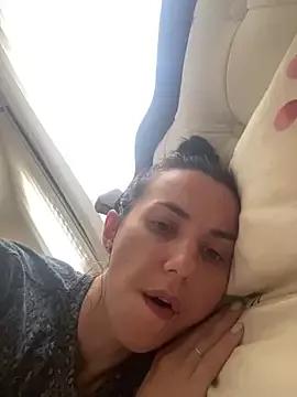 OliviyaLove from StripChat is Freechat