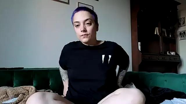 OllympeKaii from StripChat