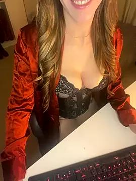 Only_Brisa_Moore from StripChat is Freechat