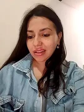onlylucisfer from StripChat is Freechat
