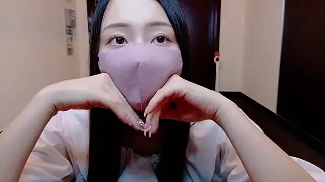 Oo_yuu_oO from StripChat